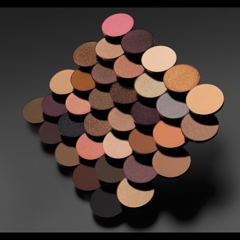 ❗️SOLD❗️Morphe 35W WARM IT UP PALETTE - Picture 3 of 5